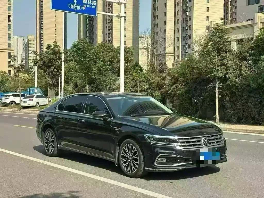 Volkswagen Phideon — фото 3
