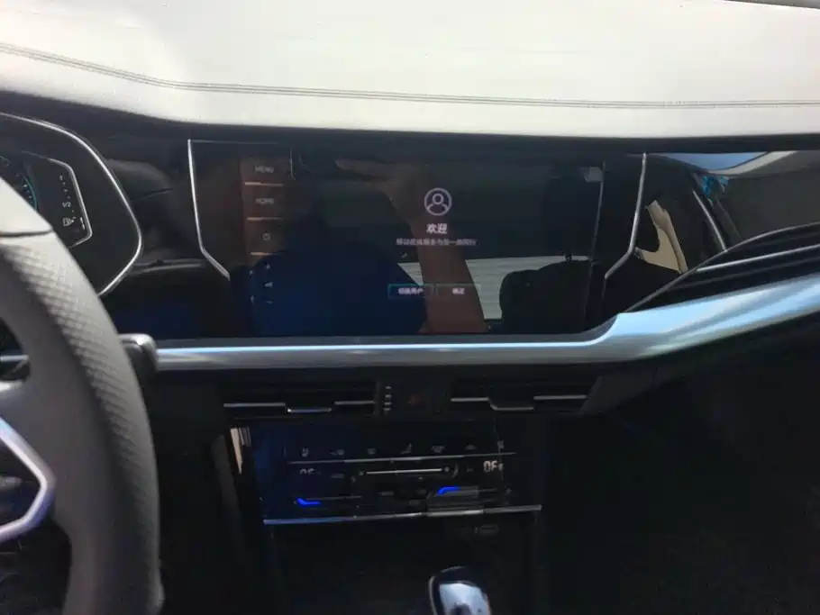 Volkswagen Passat — фото 13