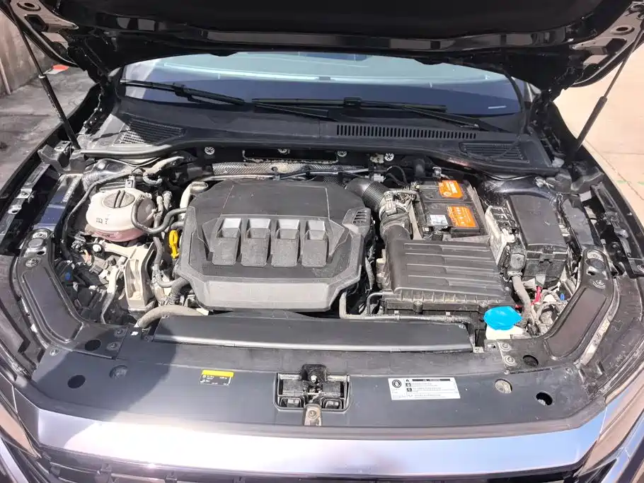 Volkswagen Passat — фото 10