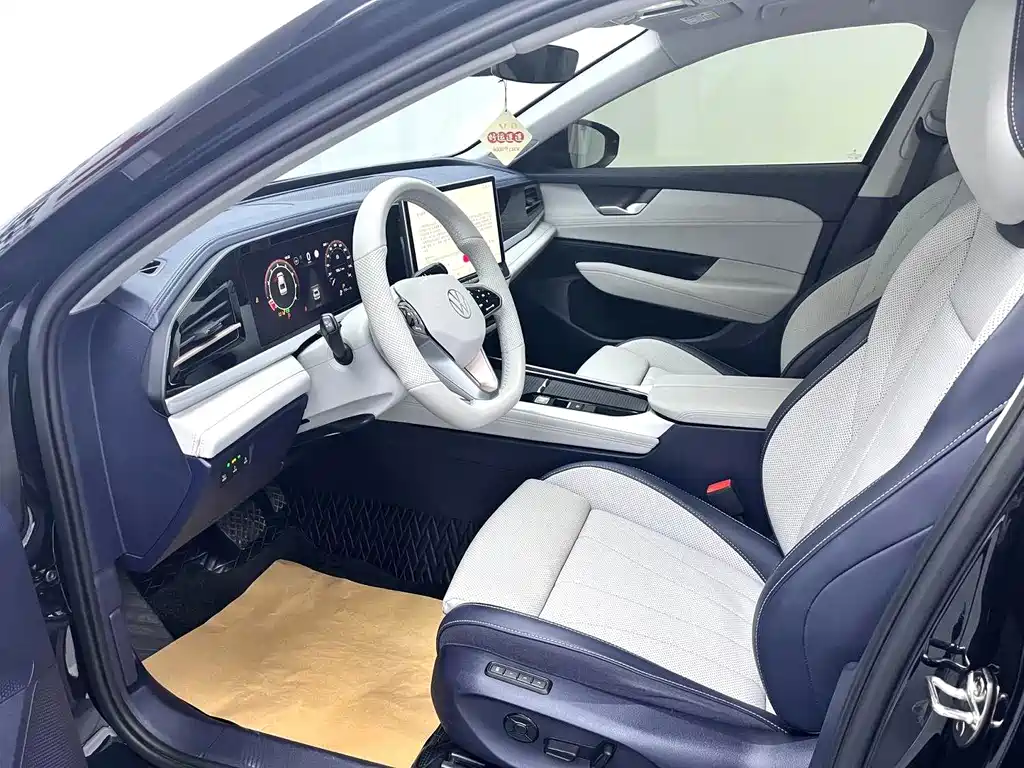 Volkswagen Passat — фото 3