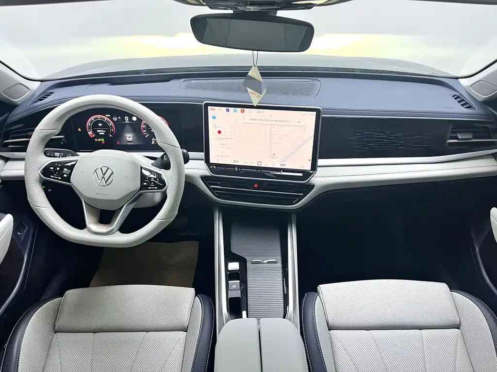 Volkswagen Passat — фото 5
