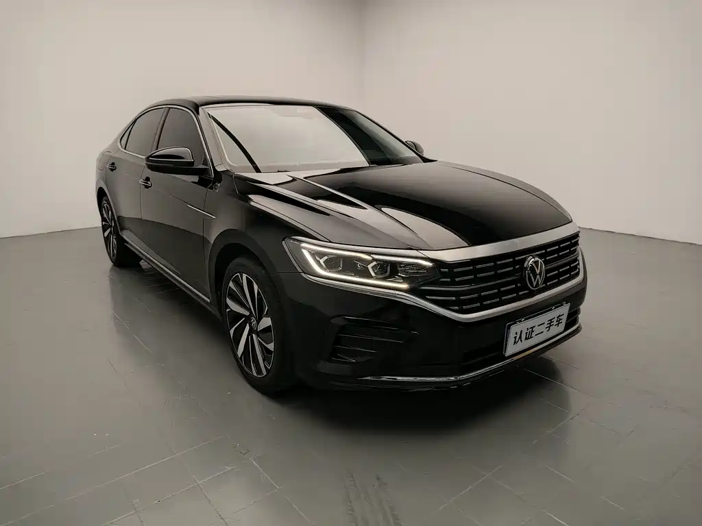 Volkswagen Passat — фото 3