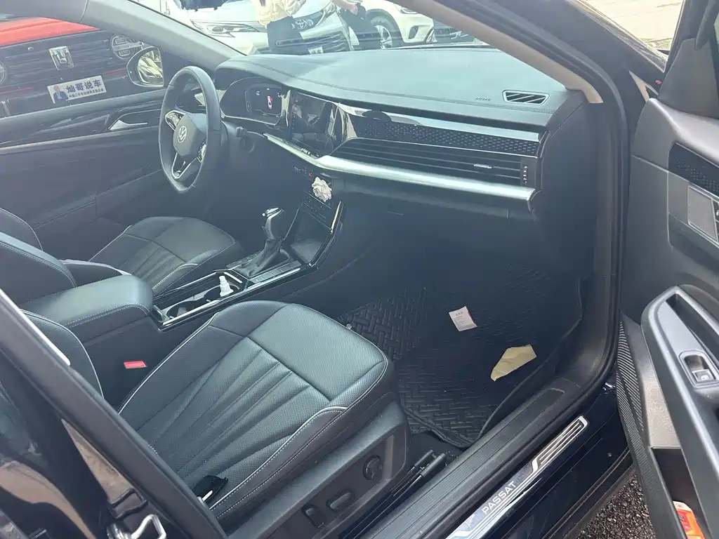 Volkswagen Passat — фото 8