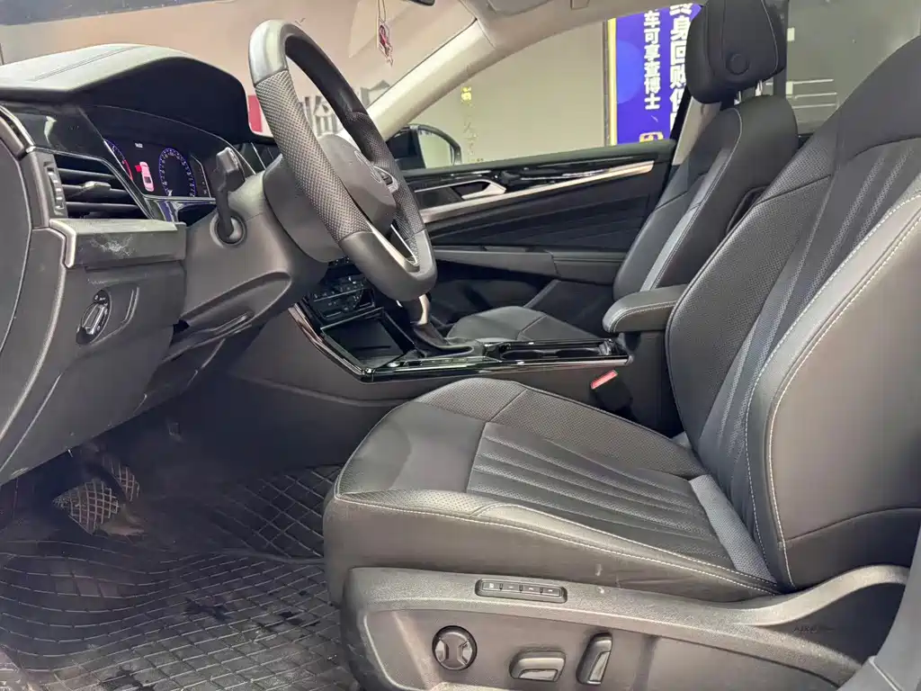 Volkswagen Passat — фото 5