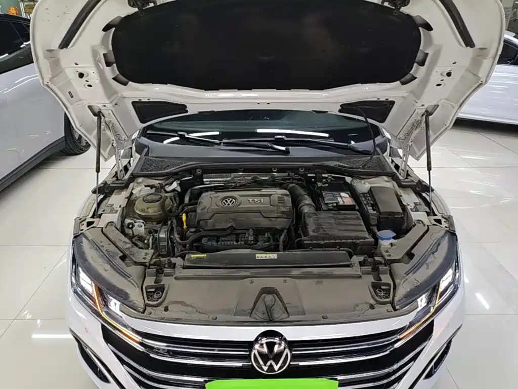 Volkswagen CC — фото 19