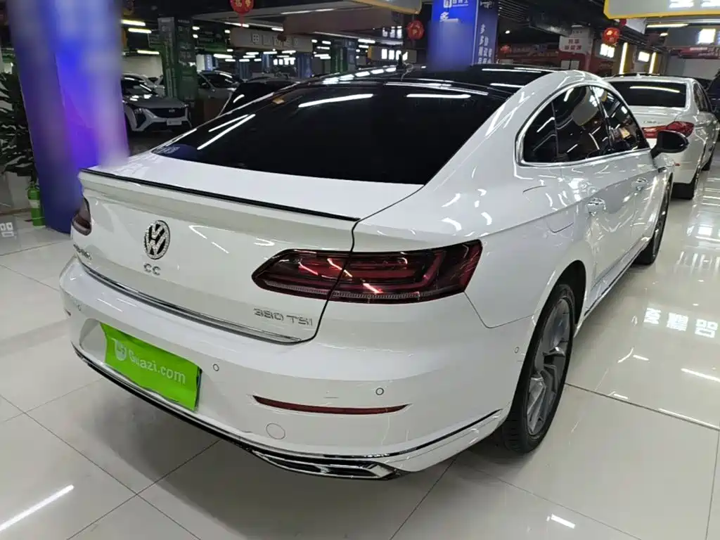 Volkswagen CC — фото 6
