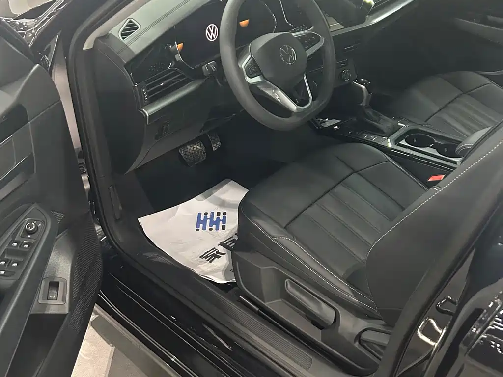 Volkswagen Passat — фото 4