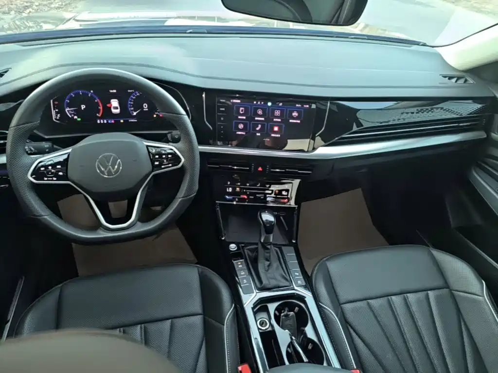 Volkswagen Passat — фото 9