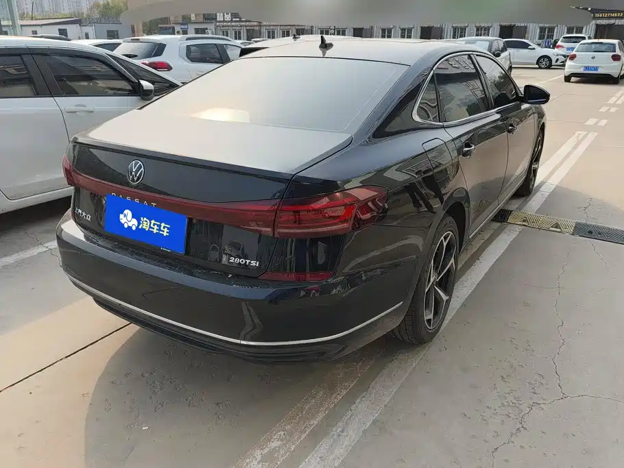 Volkswagen Passat — фото 3