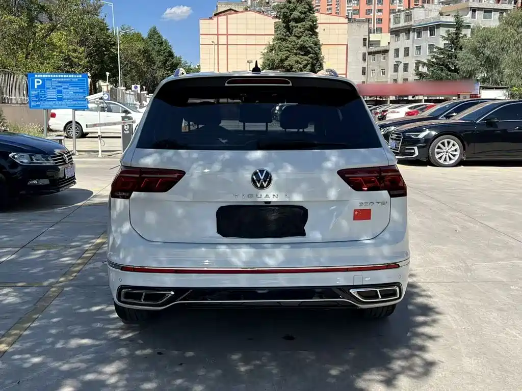 Volkswagen Tiguan L — фото 5