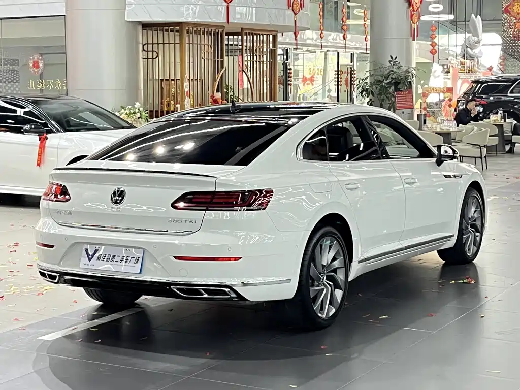 Volkswagen CC — фото 9