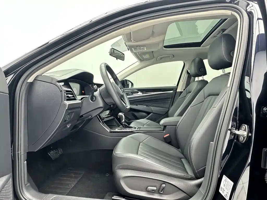 Volkswagen Passat — фото 4