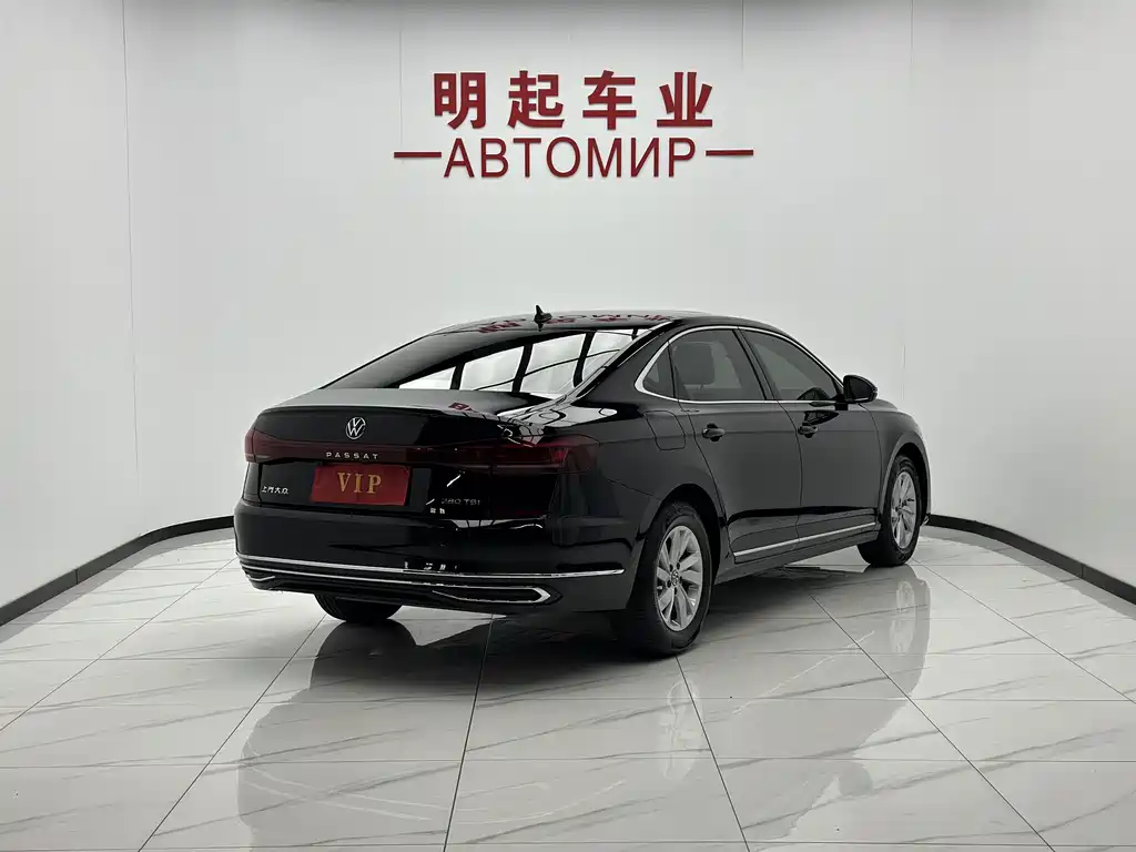 Volkswagen Passat — фото 8