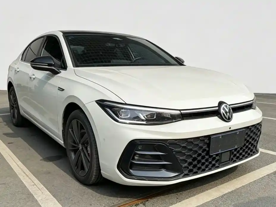 Volkswagen Passat — фото 2
