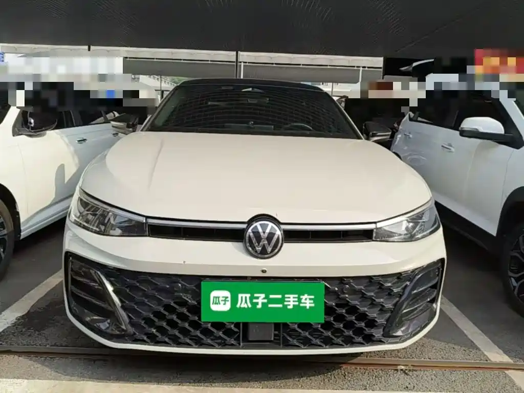 Volkswagen Passat — фото 3
