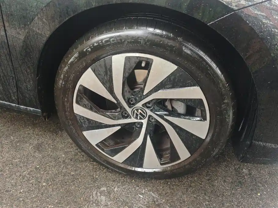 Volkswagen Passat — фото 6