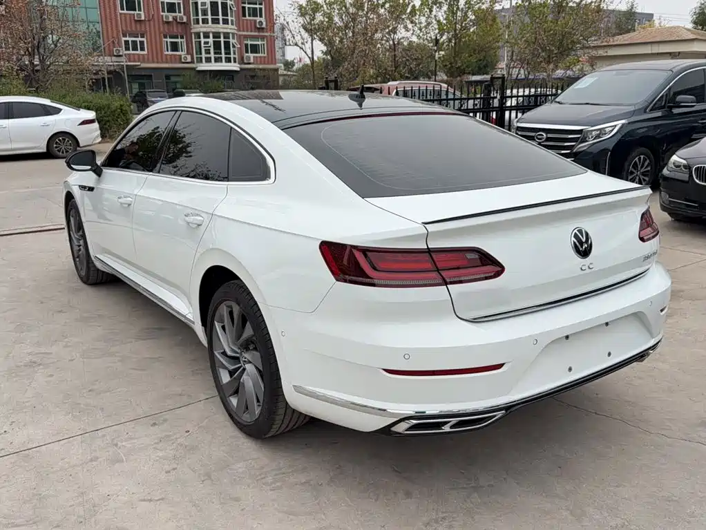 Volkswagen CC — фото 8