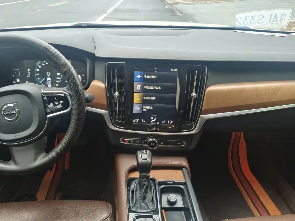 Volvo S90 — фото 16
