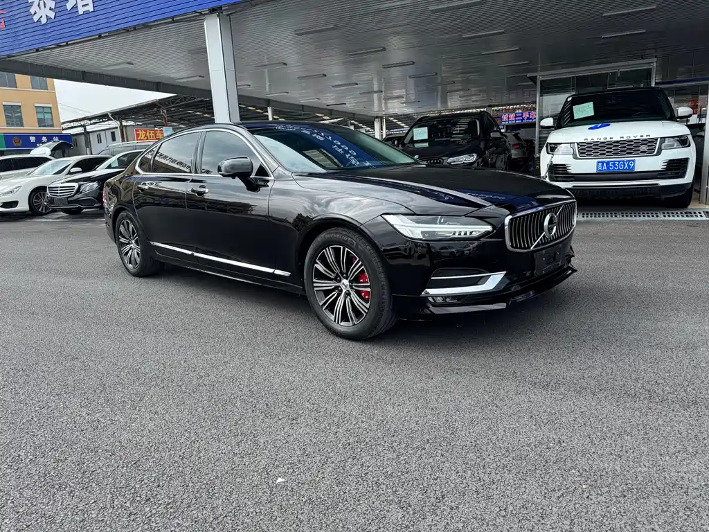 Volvo S90 — фото 4