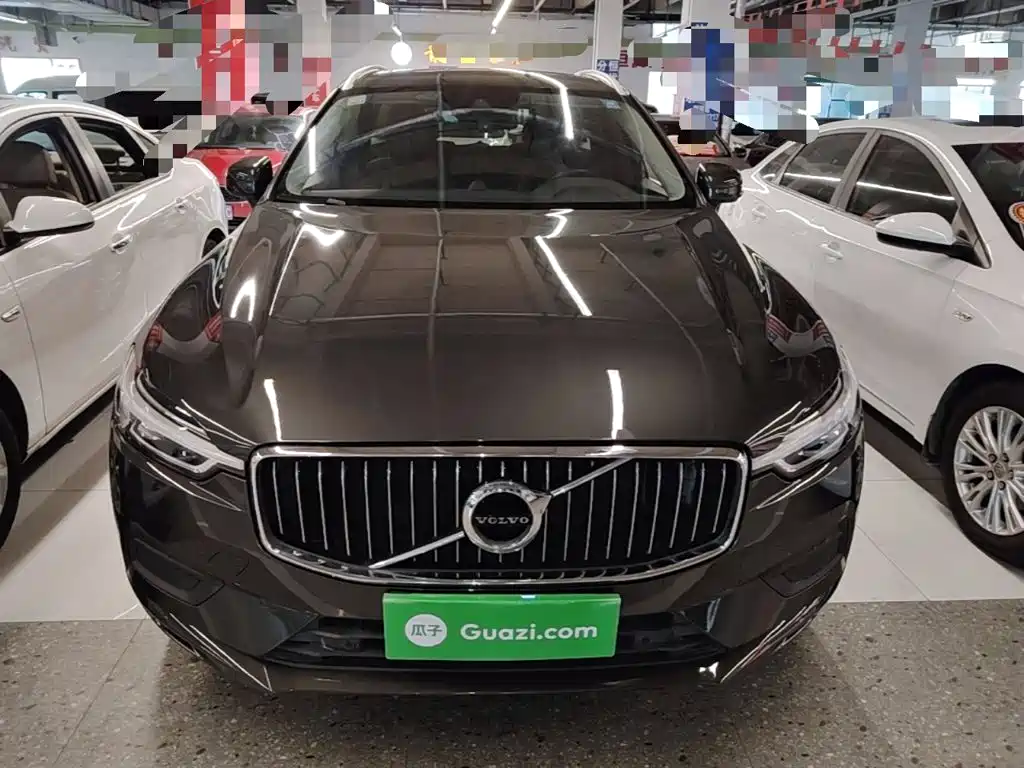 Volvo XC60 — фото 2