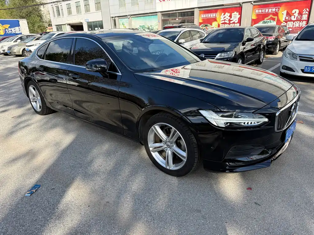 Volvo S90 — фото 3