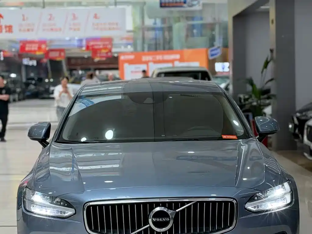 Volvo S90 — фото 2