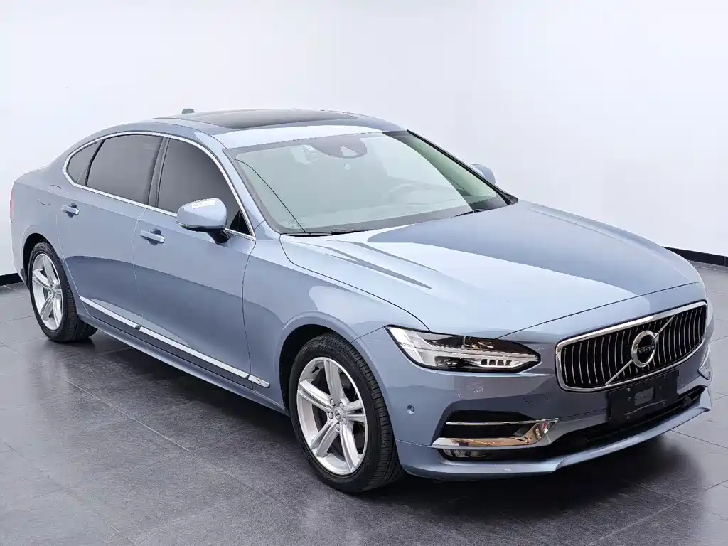 Volvo S90 — фото 3