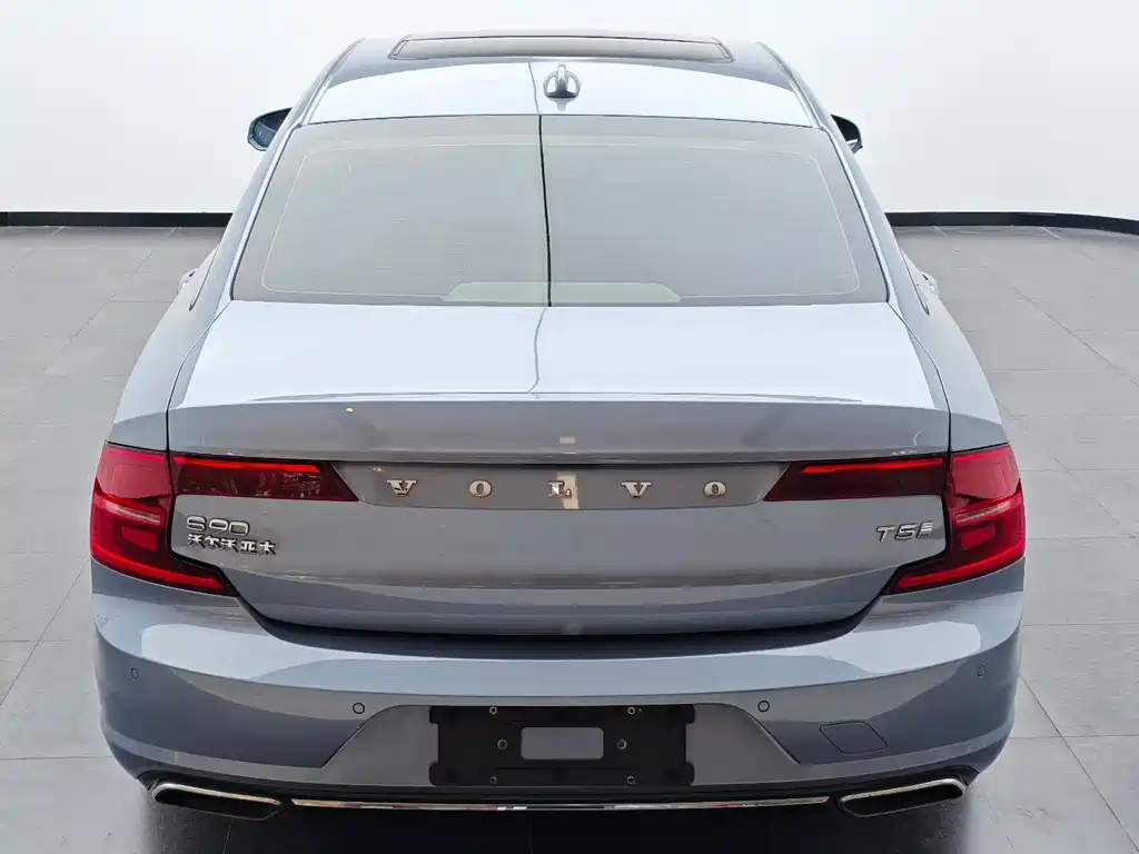 Volvo S90 — фото 5