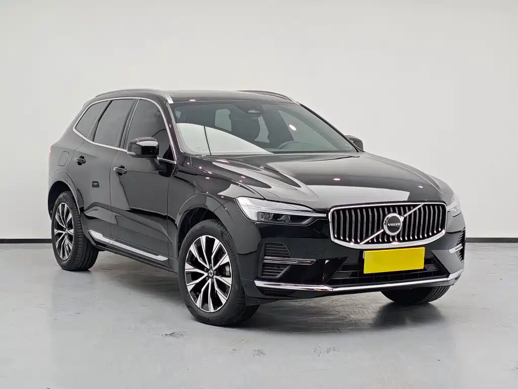 Volvo XC60 — фото 3