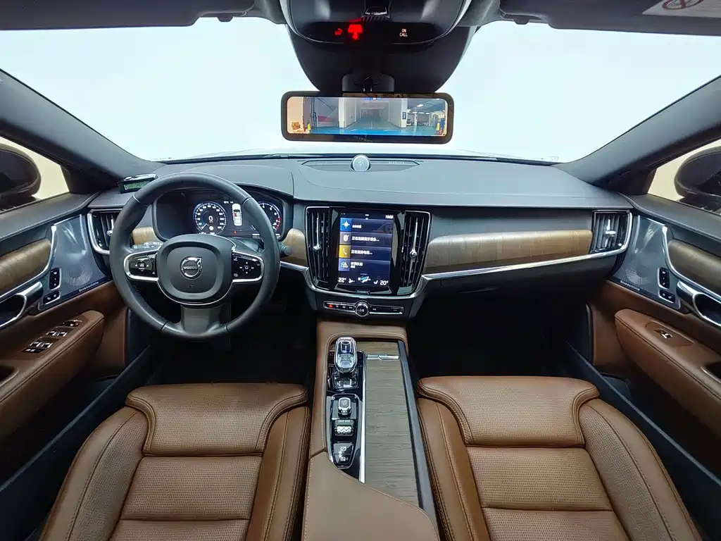 Volvo S90 — фото 13