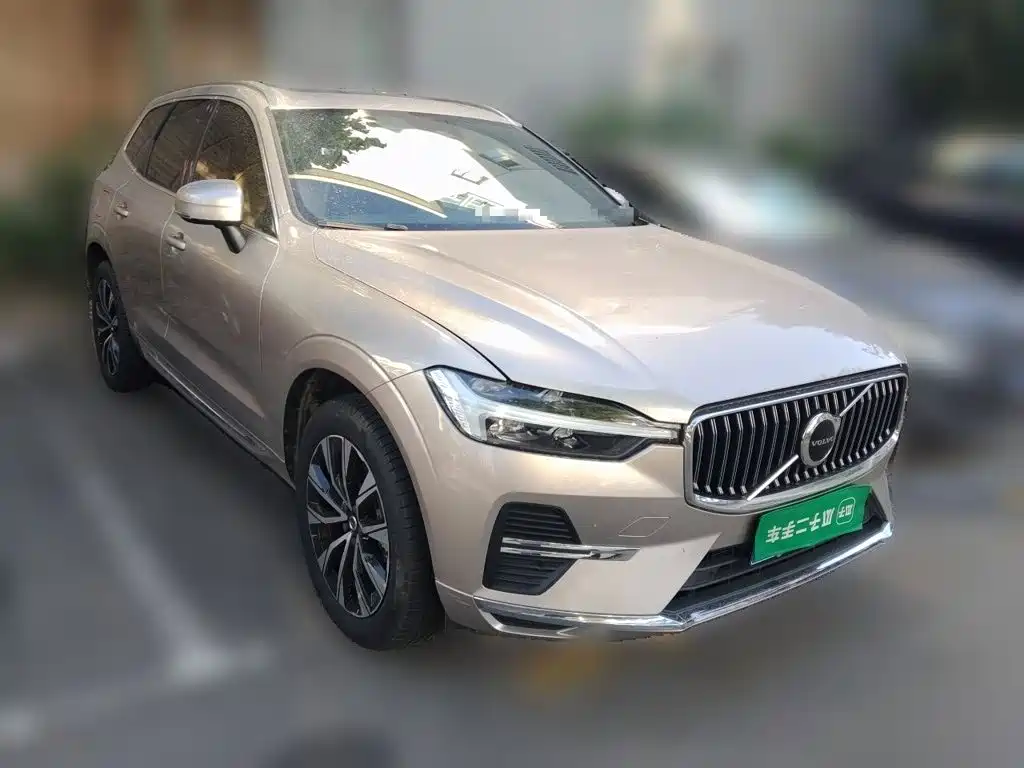 Volvo XC60 — фото 3