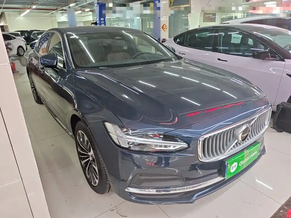 Volvo S90 — фото 3