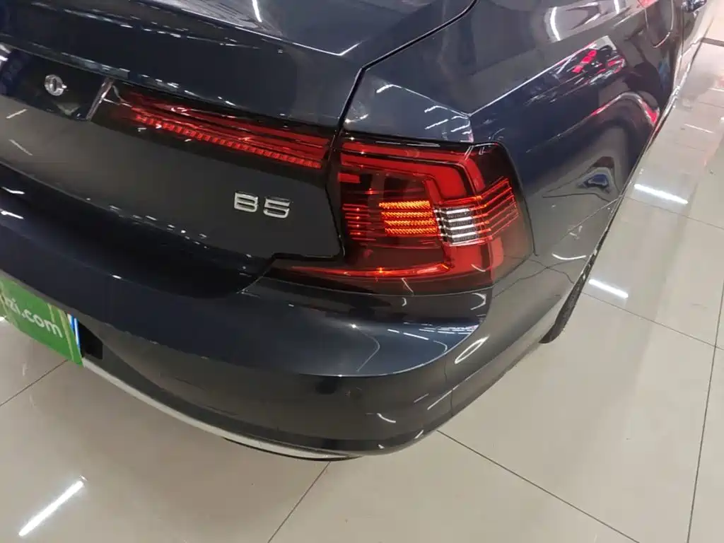Volvo S90 — фото 7