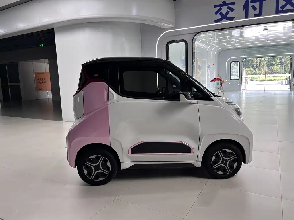 Wuling Nano EV — фото 6