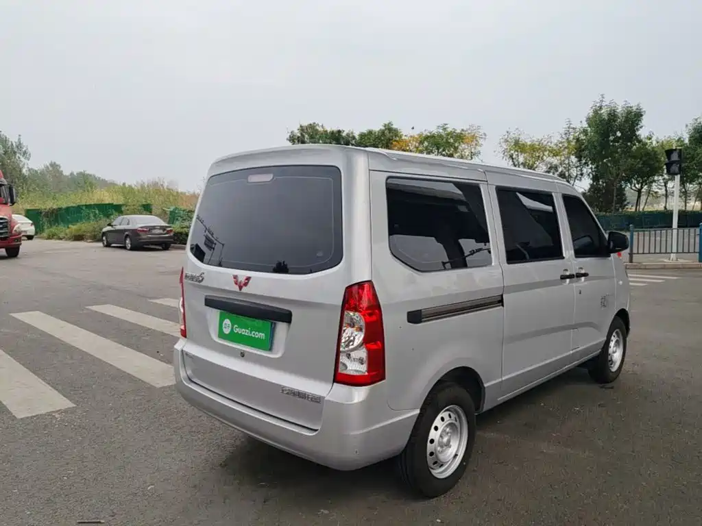 Wuling Rongguang S — фото 6