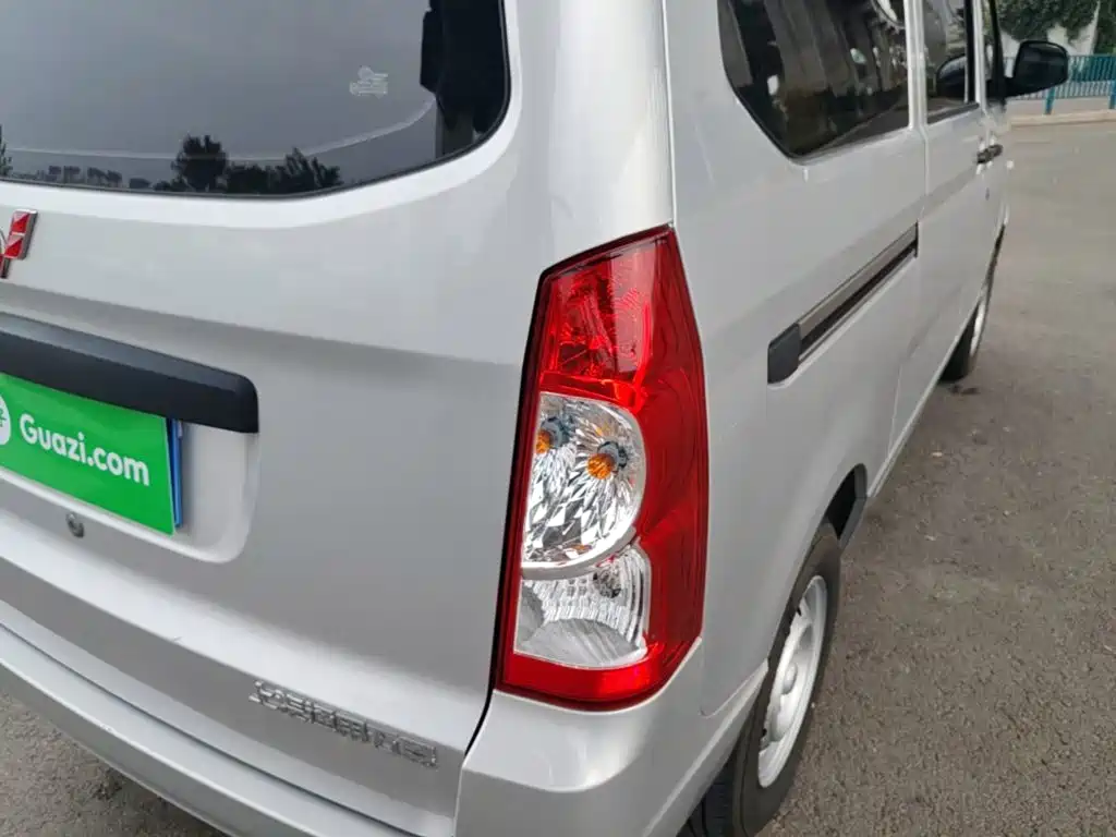 Wuling Rongguang S — фото 7