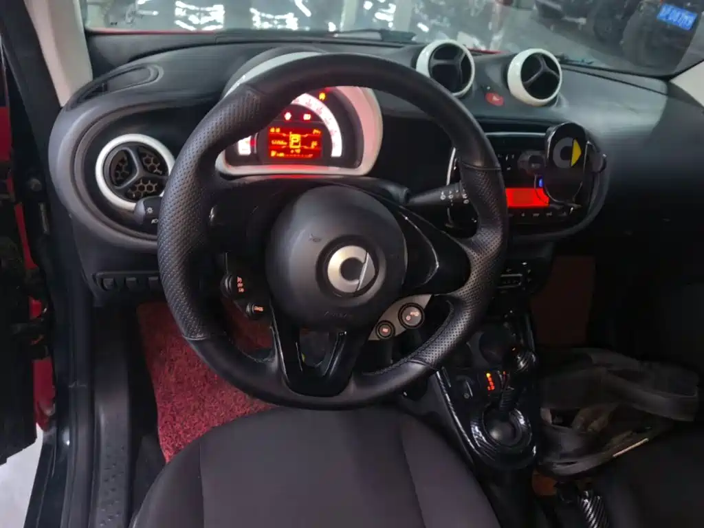 smart Smart Fortwo — фото 10