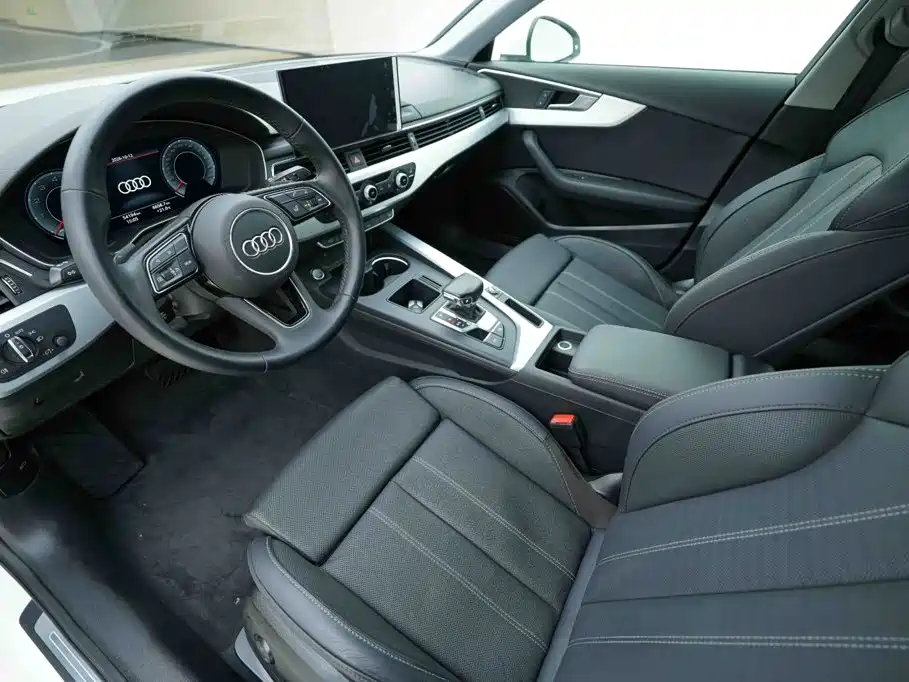 Audi A4L — фото 9