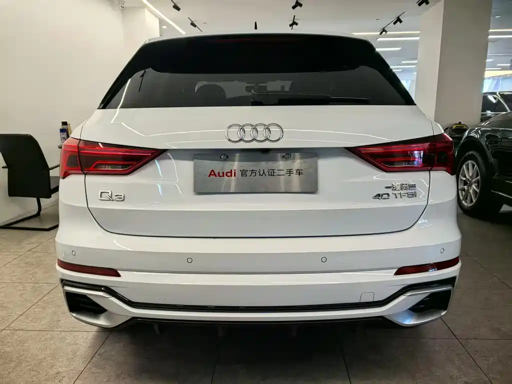 Audi Q3 — фото 5