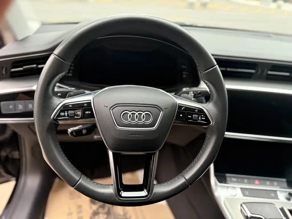 Audi A6L — фото 4
