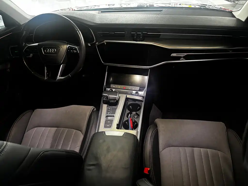 Audi A6L — фото 4