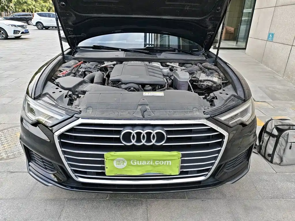 Audi A6L — фото 10
