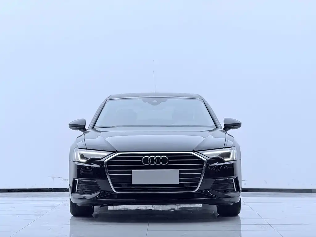 Audi A6L — фото 2