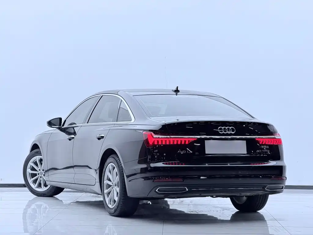 Audi A6L — фото 20