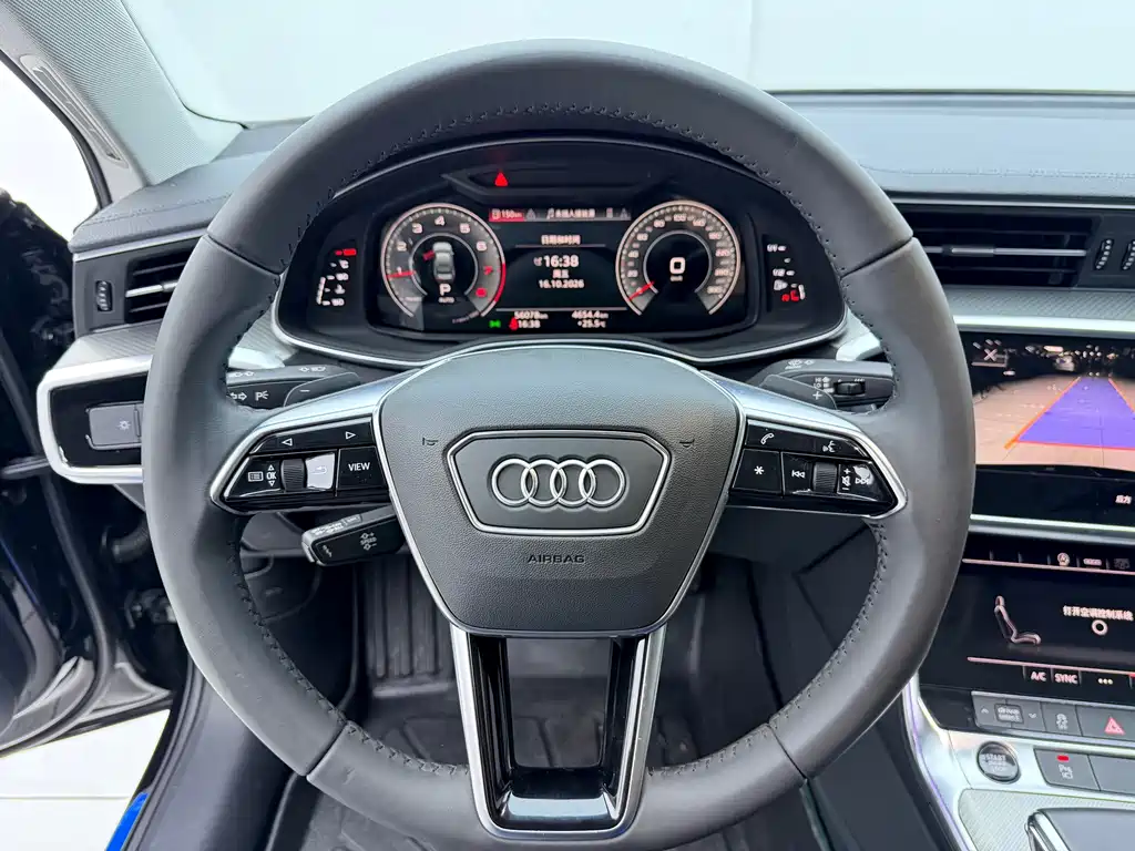 Audi A6L — фото 7