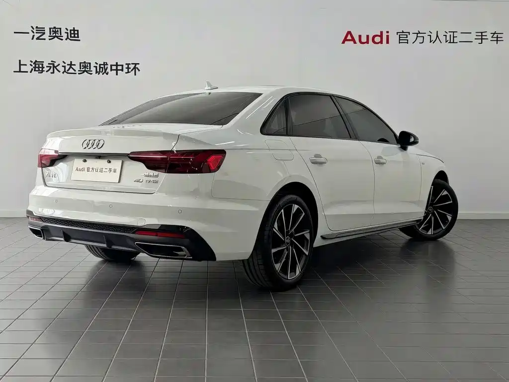 Audi A4L — фото 5