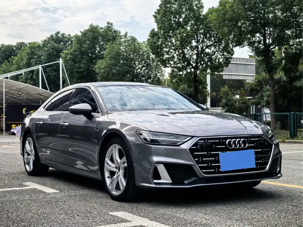 Audi A7L — фото 3