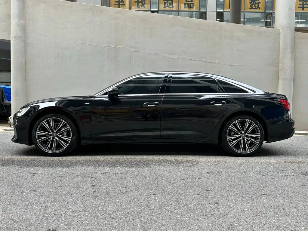 Audi A6L — фото 3