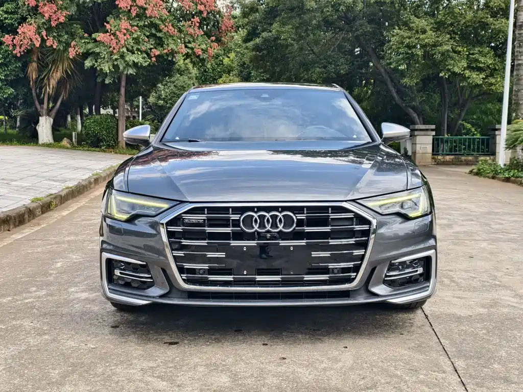 Audi A6L — фото 2