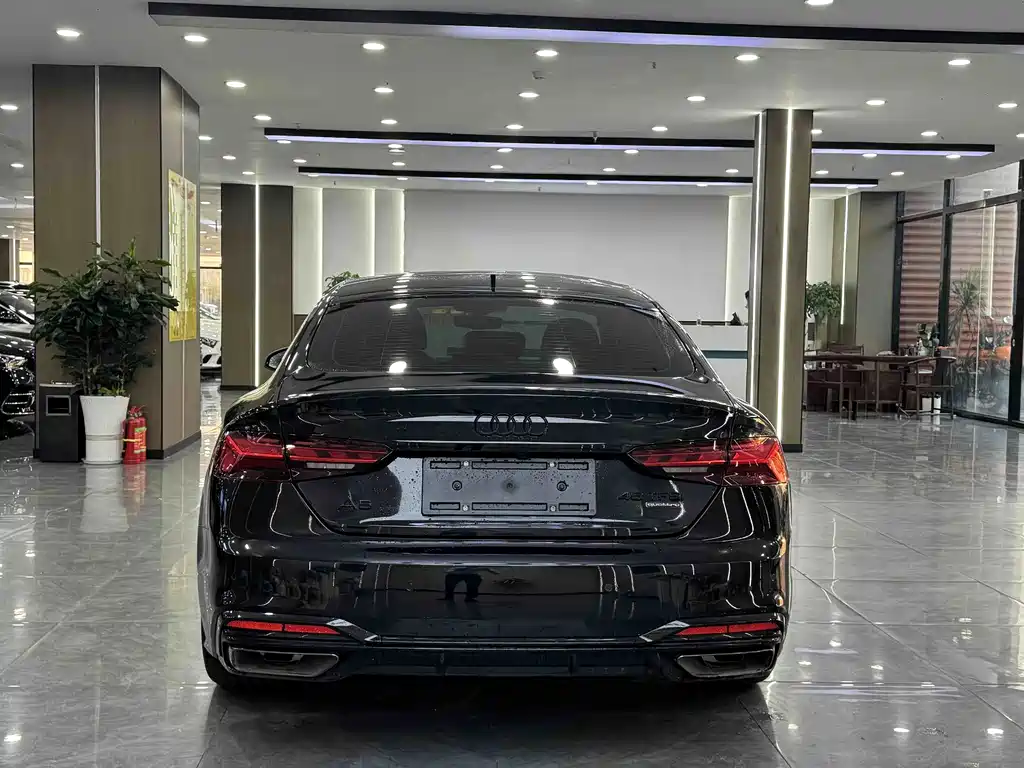 Audi A5 (Import) — фото 8